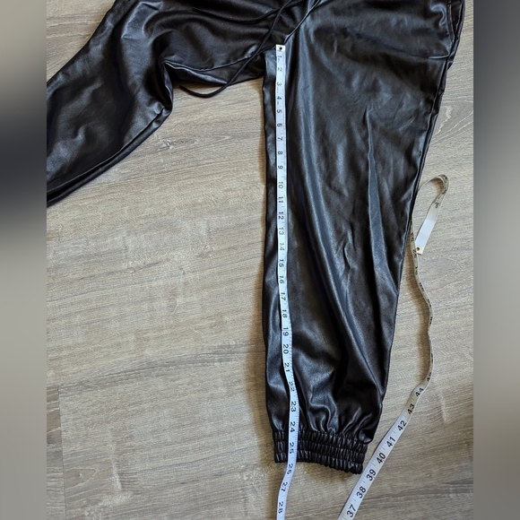 A New Day Faux Leather Joggers Size S - Picture 4 of 6